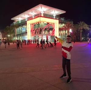 Meet your Posher, Ethan